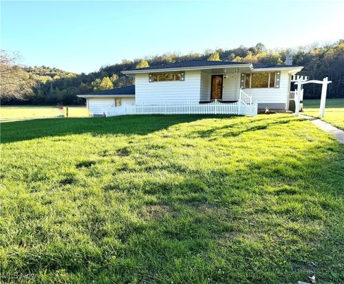 332 Township Road 153, Adena, OH, 43901-7978 | Card Image