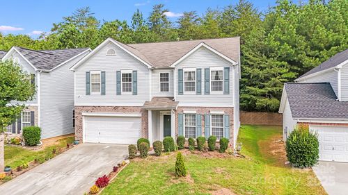 16035 Long Talon Way, Charlotte, NC, 28278-8700 | Card Image