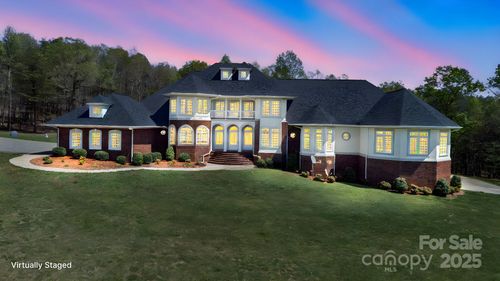 447 Willow Pond Ln, Hiddenite, NC, 28636-9004 | Card Image