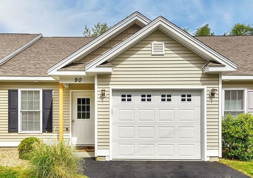 90-28 Owens Dr, Swanzey, NH, 03446-3365 | Card Image