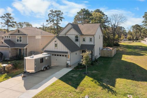 14377 S Summerchase Cir, Willis, TX, 77318-5708 | Card Image