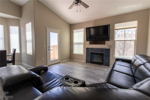 2068-10550 W Alexander Rd, Las Vegas, NV, 89129-3500 | Card Image