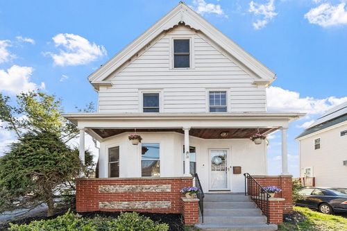 10 Lake View Pl, Lynn, MA, 01904-2348 | Card Image