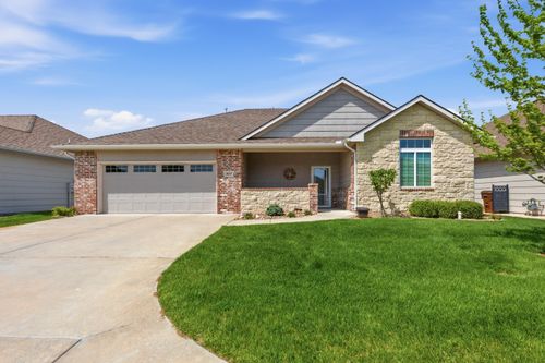 3617 N Siena Lakes Cir, Wichita, KS, 67205 | Card Image