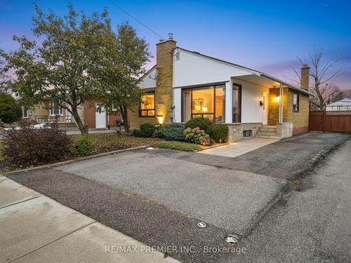 30 Moncrieff Drive, Etobicoke, ON, M9W2R2 | Card Image