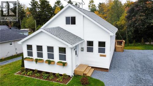 3095 Westfield Rd, Saint John, NB, E2M6T3 | Card Image