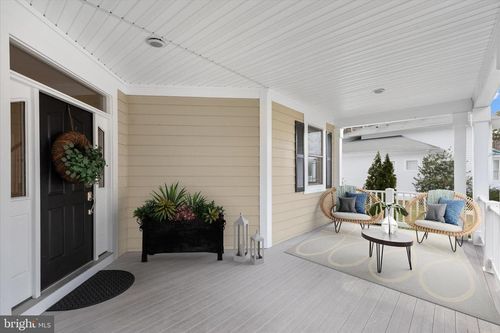 11748 Maid At Arms Ln, BERLIN, MD, 21811-1651 | Card Image