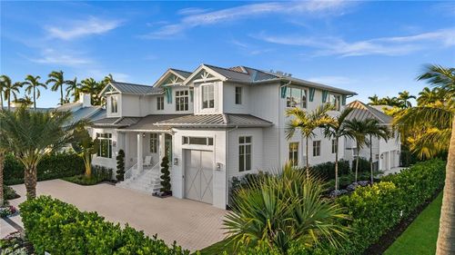 187 10th Ave S, NAPLES, FL, 34102-6818 | Card Image
