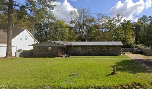 108 Wedgewood Dr, Bonifay, FL, 32425-1313 | Card Image