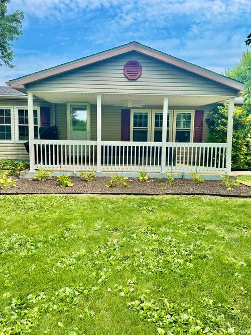 58 E State Road 28, Williamsport, IN, 47993-8301 | Card Image