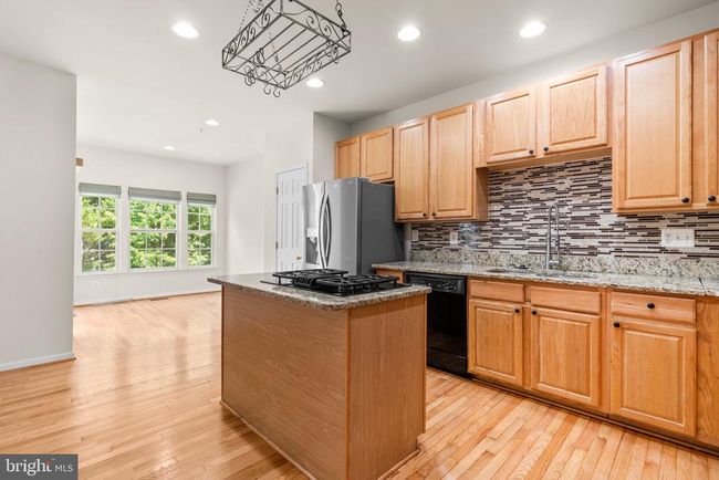 9956 Fragrant Lilies Way, Townhouse with 3 bedrooms, 3 bathrooms and null parking in LAUREL MD | Image 8