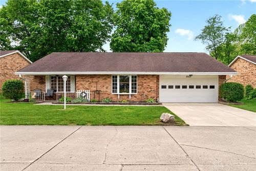 6668 Oakwood Ln, Huber Heights, OH, 45424-2451 | Card Image