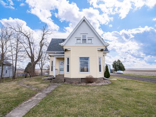 28069 Allentown Rd, Tremont, IL, 61568-9461 | Card Image