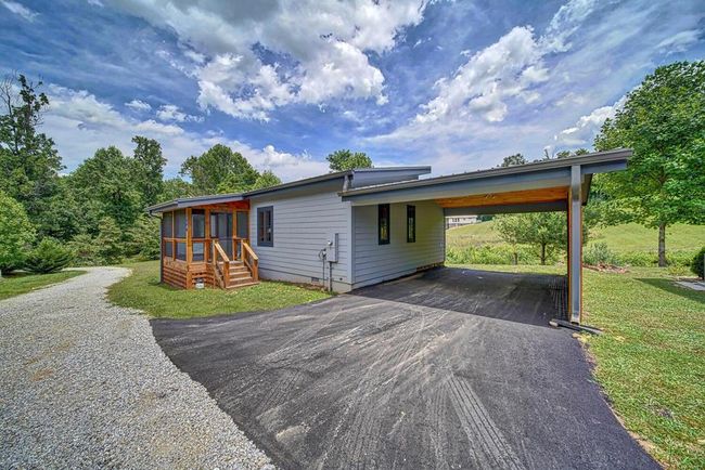 120 Maple Springs Ln, Home with 2 bedrooms, 2 bathrooms and 1 parking in Clayton GA | Image 32