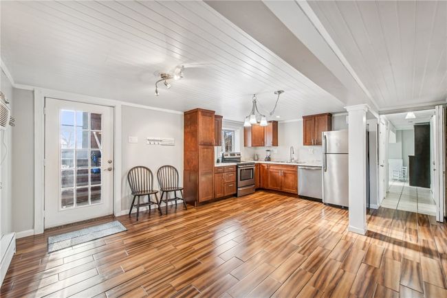 138 S Pine Ave, House other with 5 bedrooms, 3 bathrooms and 4 parking in Stoystown PA | Image 29