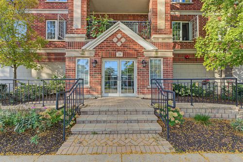 208-124 W Colfax St, Palatine, IL, 60067-5013 | Card Image