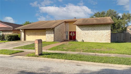4821 Goldeneye Dr, Corpus Christi, TX, 78413-2319 | Card Image