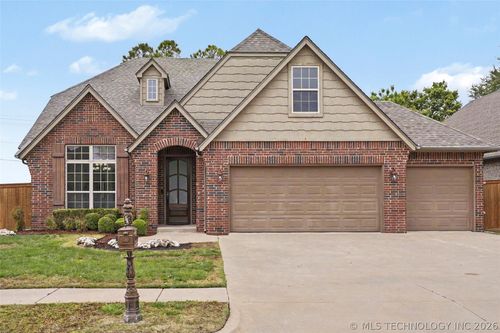 12584 S 66th Eastavenue, Bixby, OK, 74008 | Card Image