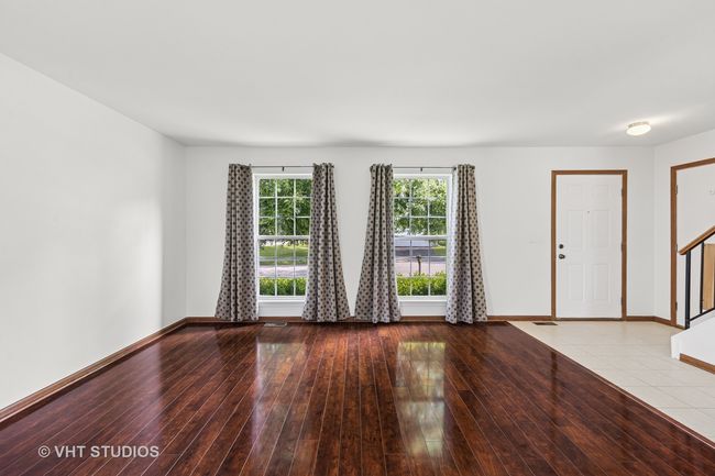 2664 Stuart Kaplan Dr, House other with 3 bedrooms, 3 bathrooms and 4 parking in Aurora IL | Image 4