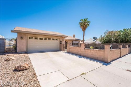 5206 Brentmead Dr, Las Vegas, NV, 89120-1353 | Card Image