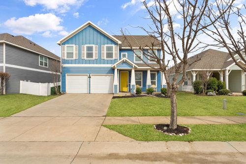 9201 Benevolent Ct, Providence Village, TX, 76227-1345 | Card Image