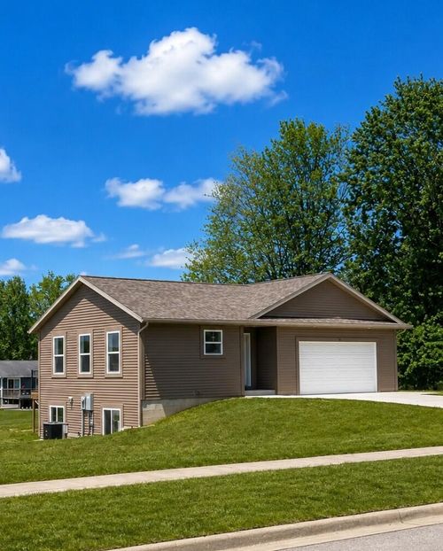 501 S Sullivan Ave, Fremont, MI, 49412 | Card Image