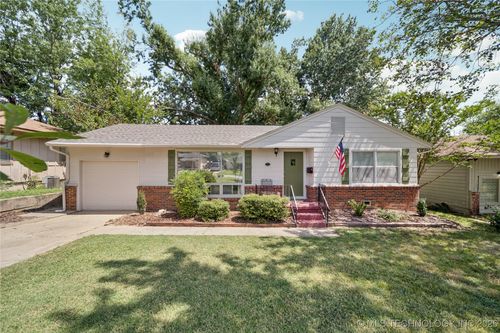 2435 S Pittsburg Ave, Tulsa, OK, 74114-3409 | Card Image