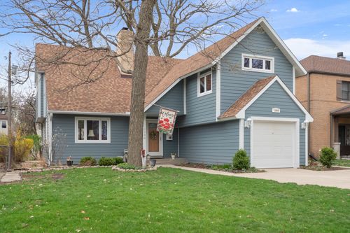 1104 S Aldine Ave, Park Ridge, IL, 60068-4422 | Card Image
