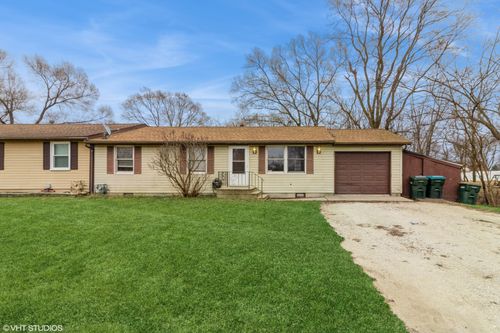 1105 Eileen St, Coal City, IL, 60416-1381 | Card Image
