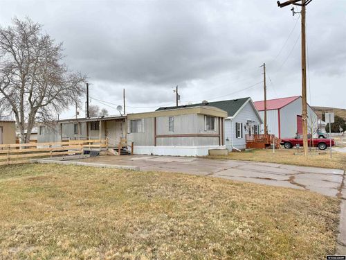 15 Brilliant St, Diamondville, WY, 83116-5006 | Card Image