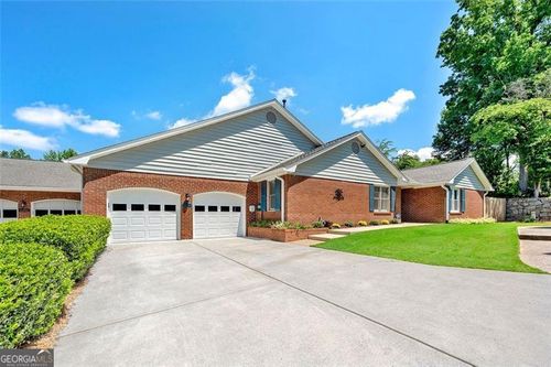 6307 Deerings Holw, Peachtree Corners, GA, 30092-1894 | Card Image