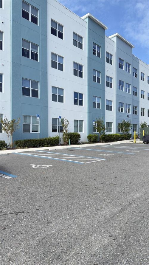 apt-213-751 Isaacville Dr, ORLANDO, FL, 32809-7744 | Card Image