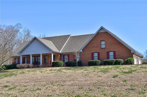650 N Liberty Spring Road, Suffolk, VA, 23434 | Card Image