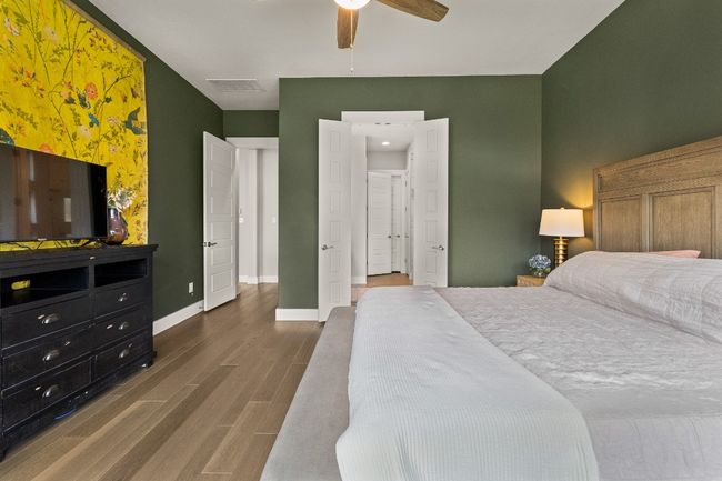 356 Coyote Creek Way, House other with 4 bedrooms, 4 bathrooms and 5 parking in Kyle TX | Image 24