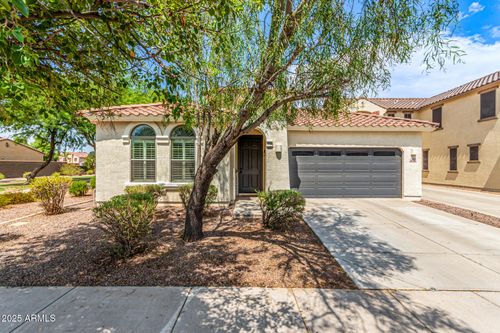 4152 E Woodside Ct, Gilbert, AZ, 85297-3572 | Card Image