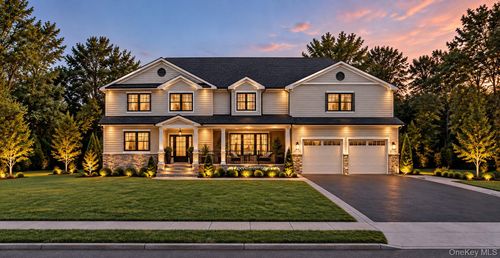 25 Seaman Neck Rd, Dix Hills, NY, 11746-6813 | Card Image