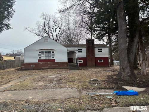 906 W Jackson Ave, Vandalia, IL, 62471-1610 | Card Image