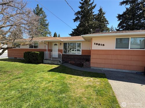 13815 Park Ave S, Tacoma, WA, 98444-3349 | Card Image