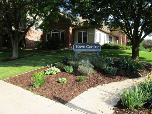6402 Milwaukee St, Madison, WI, 53718-6423 | Card Image