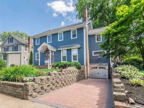 60 Highland Avenue, North Hempstead, NY, 11050 | Card Image