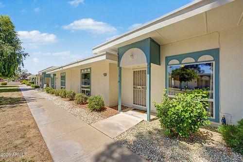 13435 N Emberwood Dr, Sun City, AZ, 85351-2822 | Card Image