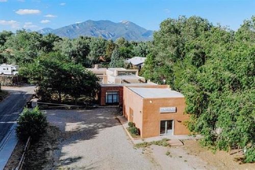 107 Morada Ln, Taos, NM, 87571-7060 | Card Image