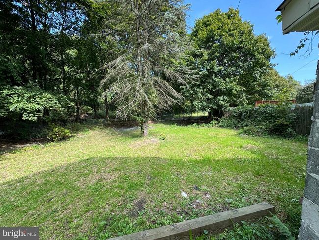 464 W White St, House other with 4 bedrooms, 1 bathrooms and null parking in SUMMIT HILL PA | Image 25