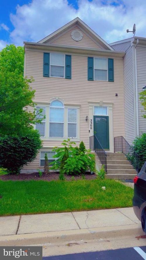 3300 Yellow Flower Rd, LAUREL, MD, 20724-3201 | Card Image