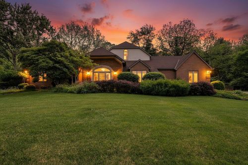 7828 Quarry Cliff Ct, Reynoldsburg, OH, 43068-7251 | Card Image