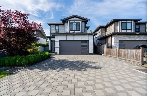 11833 86a Ave, Delta, BC, V4C2Z2 | Card Image