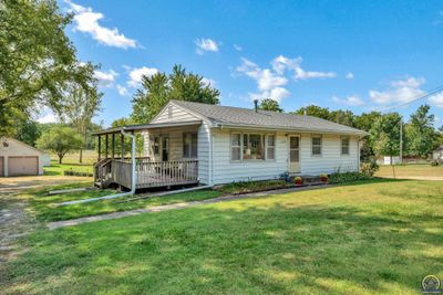 1345 Nw 35th St, House other with 4 bedrooms, 2 bathrooms and null parking in Topeka KS | Image 3