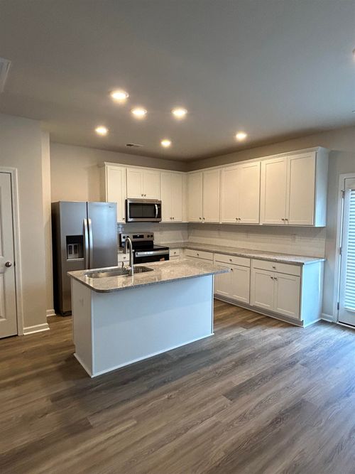 1111 Wharf Trl, Spartanburg, SC, 29306-5801 | Card Image