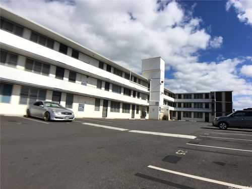 305-98-114 Lipoa Pl, Aiea, HI, 96701-4809 | Card Image