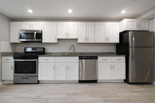 b-1620 Palisade Ave, Union City, NJ, 07087-4398 | Card Image